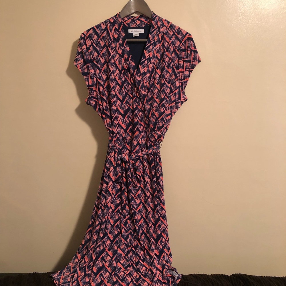 Liz Claiborne Patterned Light Weight Dress